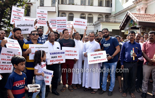 Muslims sow solidarity with Christian